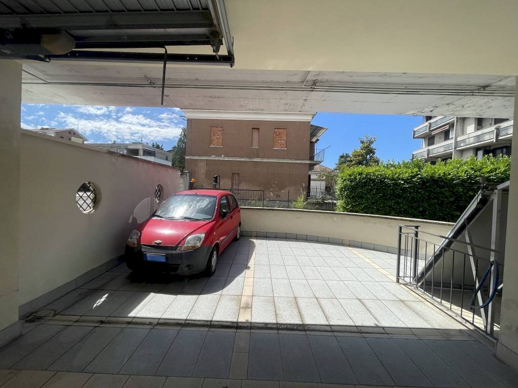 Box auto - Box via Brigata Tortona, Tortona - foto 2