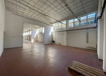 Interno non residenziale - Capannone strada Statale per Voghera, Tortona - foto 6