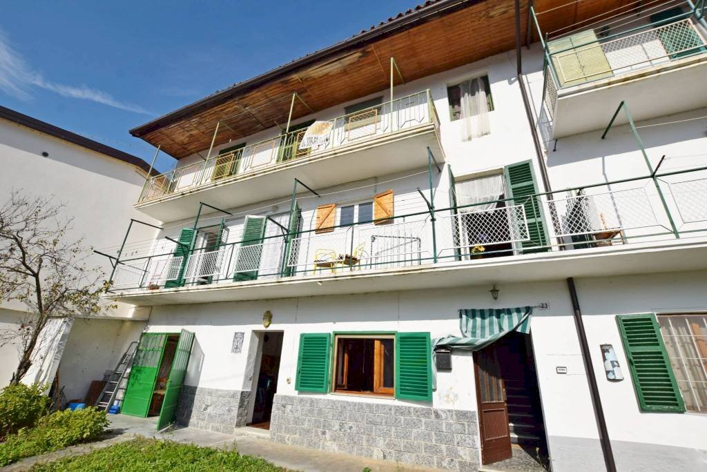 Facciata - Trilocale via Malborgo, 23, Monastero di Vasco - foto 1