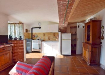 Salone - One-room apartment via Malborgo, 23, Monastero di Vasco - photo 6