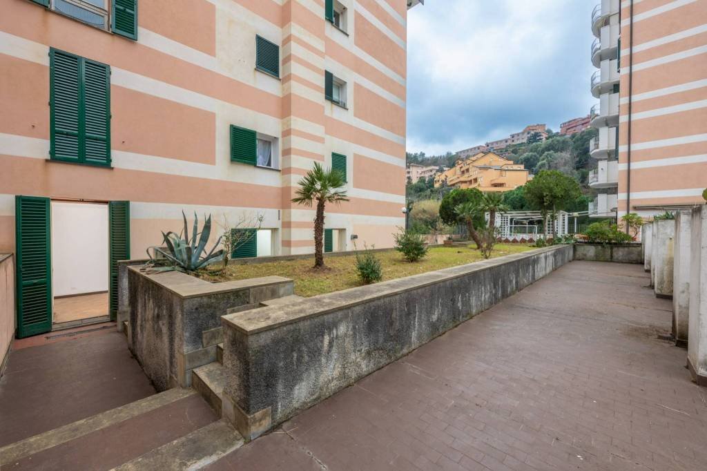 Terrazzo - Trilocale piazza Golgi, 19, Arenzano - foto 3