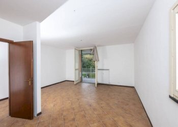 Salone - Three-room apartment piazza Golgi, 19, Arenzano - photo 14