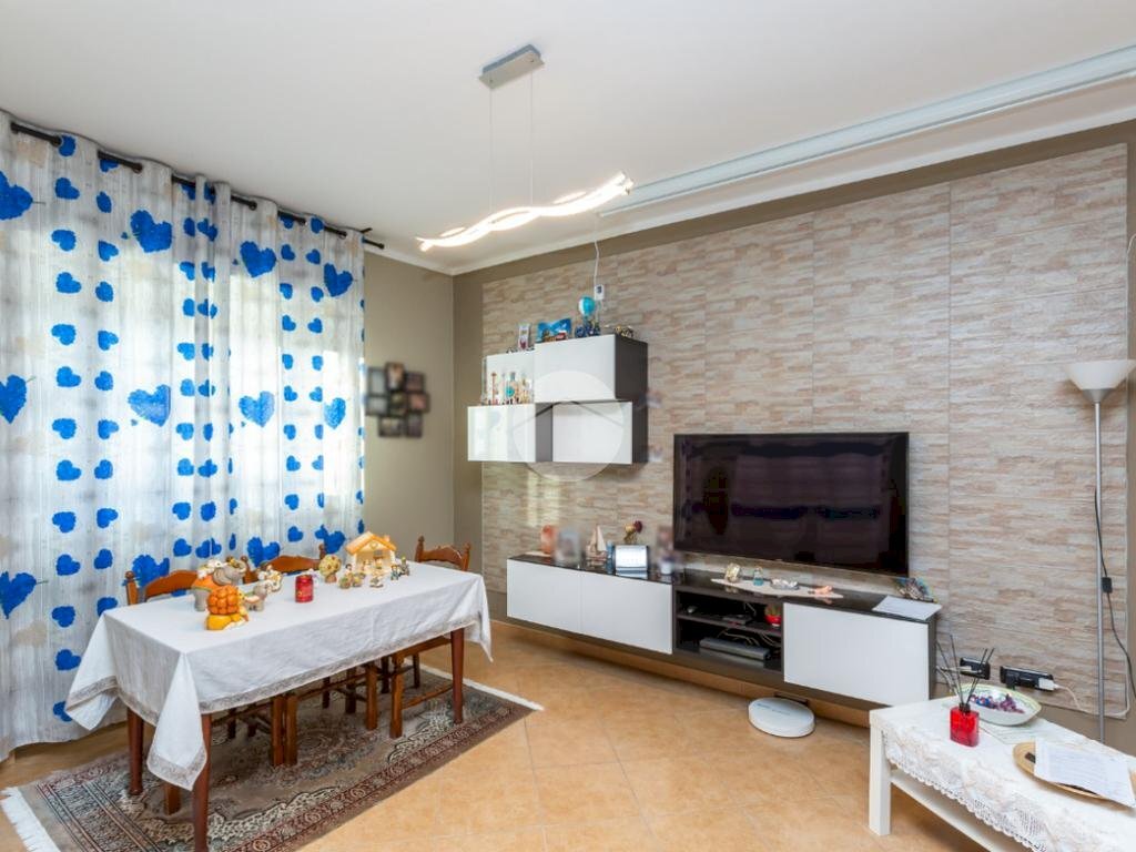 Apartment Via Luigi Einaudi, Settimo Torinese - photo 2