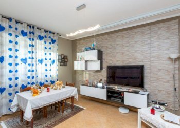 Apartment Via Luigi Einaudi, Settimo Torinese - photo 2