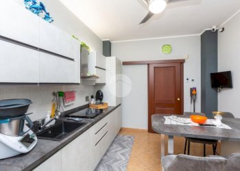 Apartment Via Luigi Einaudi, Settimo Torinese - photo 6