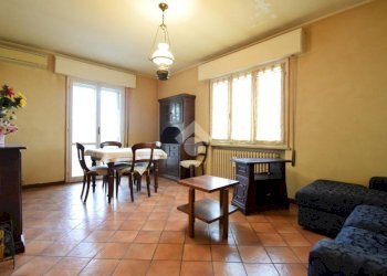 Four-room apartment Viale Ponchielli, Riccione - photo 1