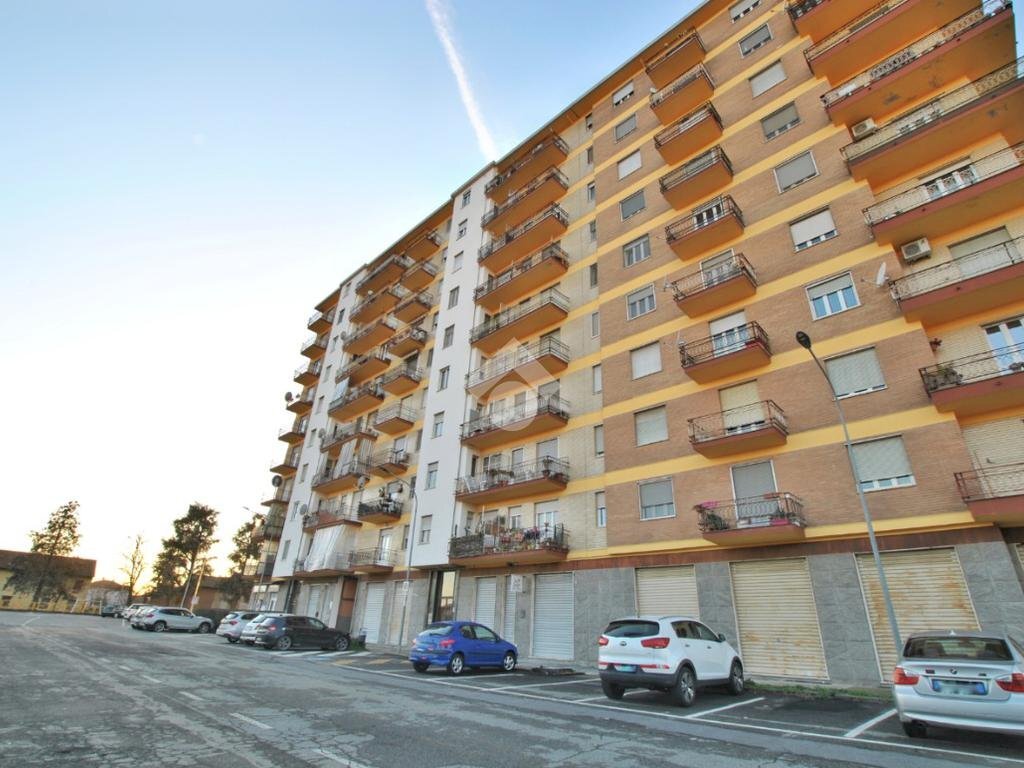 Quadrilocale Via Luigi Einaudi, Livorno Ferraris - foto 2