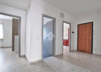 Quadrilocale Via Luigi Einaudi, Livorno Ferraris - foto 6