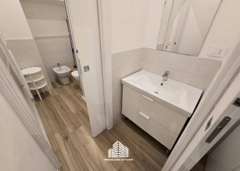 Bagno - Appartamento via Santa Croce, 8, Bra - foto 6