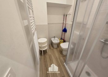 Bagno - Appartamento via Santa Croce, 8, Bra - foto 7