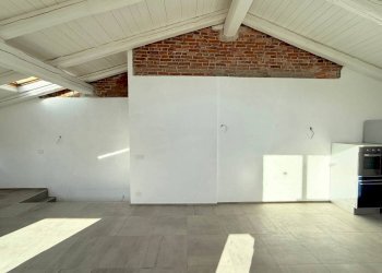 Salone - Casa indipendente via Principi d'Acaja, Pinerolo - foto 11