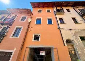 Facciata - Casa indipendente via Principi d'Acaja, Pinerolo - foto 33