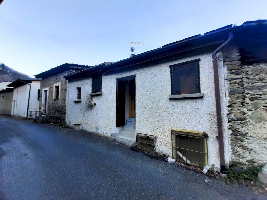 Facciata - Terraced Villa via Roncascio, Caiolo - photo 3