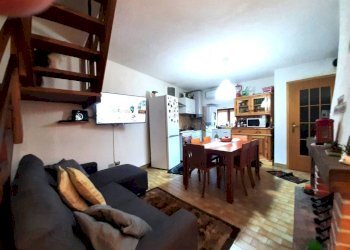 Salone - Villa a Schiera via Roncascio, Caiolo - foto 8