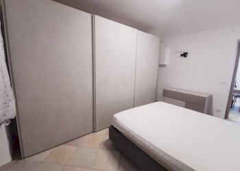Camera da letto - Trilocale via Bra, 13, Mondovì - foto 6
