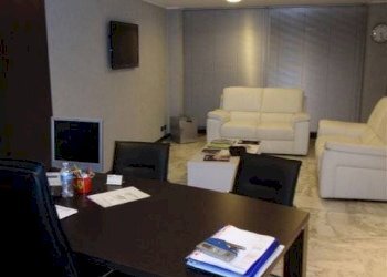 Stanza arredata - Negozio corso Felice Cavallotti, 84, Sanremo - foto 3