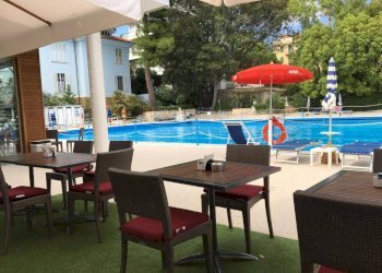 Piscina - Negozio corso Felice Cavallotti, 84, Sanremo - foto 9