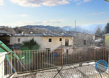 terrazza - Casa semi indipendente Via Lungaserra, 9, Barge - foto 4