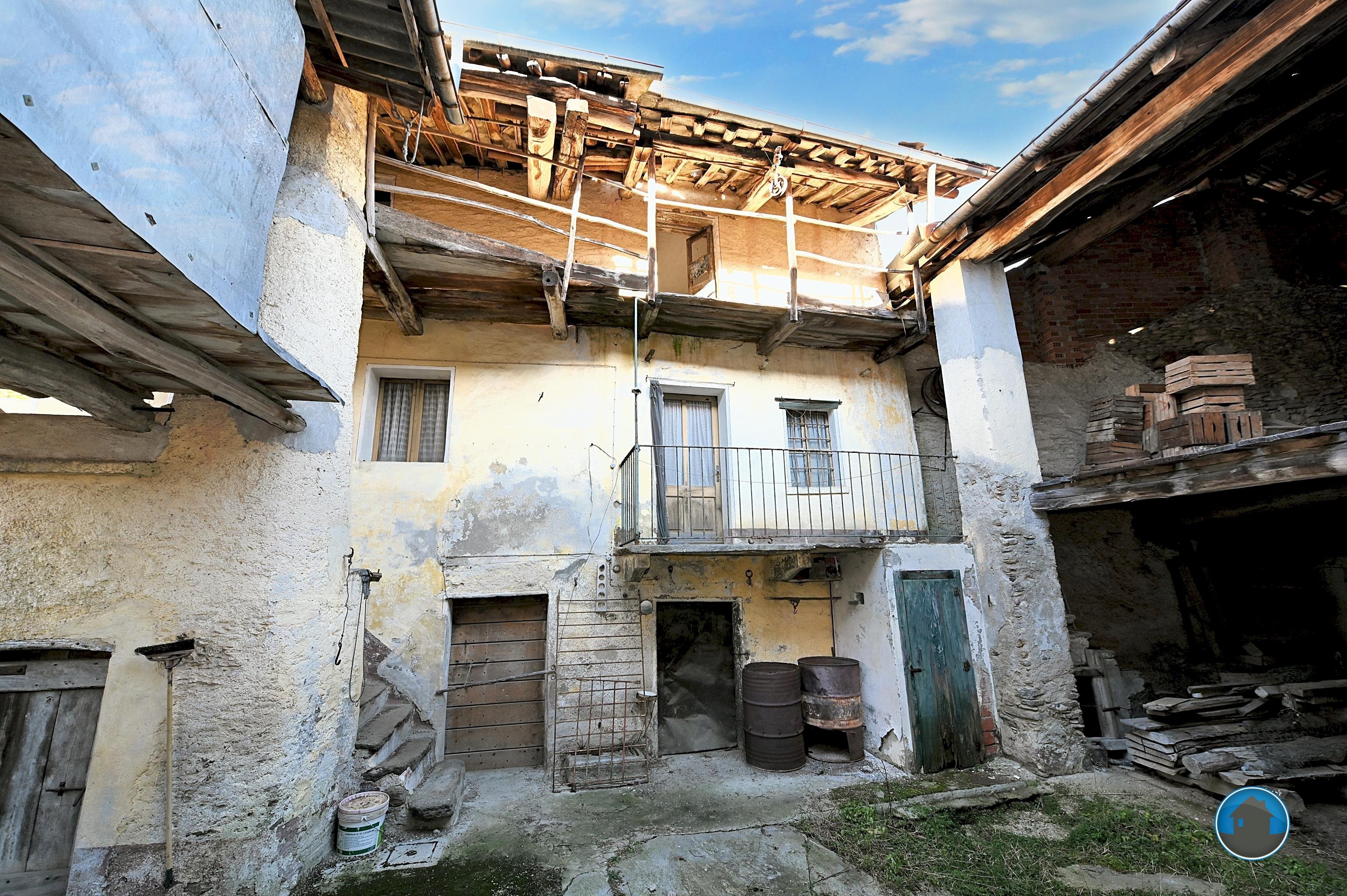 facciata - Semi-detached house Via Paesana, 72, Barge - photo 2