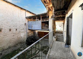 facciata - Casa semi indipendente Via Paesana, 72, Barge - foto 12