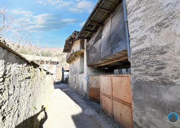 facciata - Casa semi indipendente Via Paesana, 72, Barge - foto 14