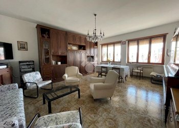 Porzione di casa Strada vecchia per aglie', Cuceglio - foto 12