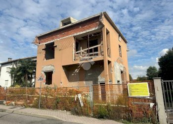 Villa Via Sant' Andrea, Carugate - foto 8