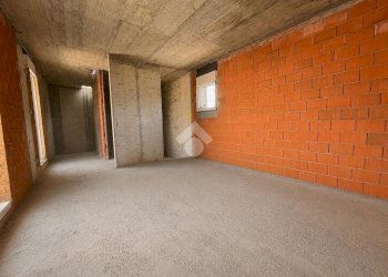Attic Via Castelli Fiorenza, Rho - photo 7