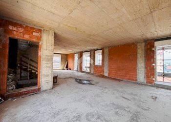 Attic Via Castelli Fiorenza, Rho - photo 12