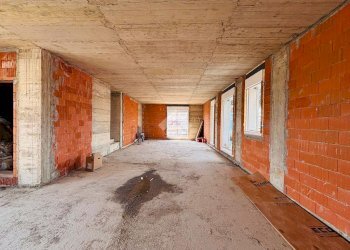 Attic Via Castelli Fiorenza, Rho - photo 15