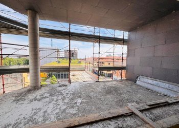 Attic Via Castelli Fiorenza, Rho - photo 18