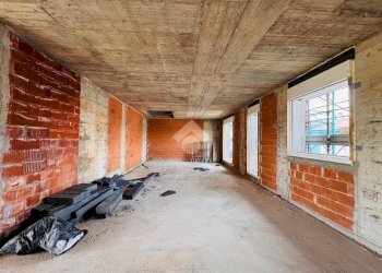 Three-room apartment Via Castelli Fiorenza, Rho - photo 16