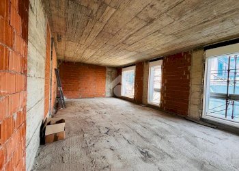 Three-room apartment Via Castelli Fiorenza, Rho - photo 19