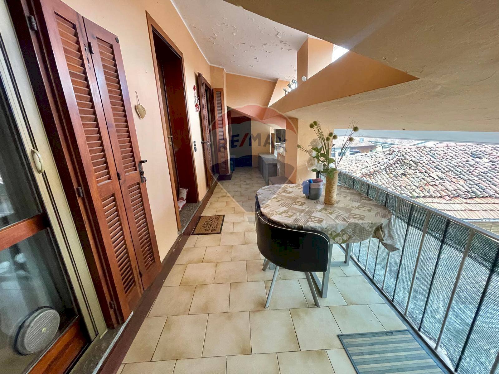 Three-room apartment Piazza Cavour, Casnate con Bernate - photo 2