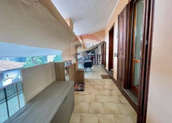 Three-room apartment Piazza Cavour, Casnate con Bernate - photo 4