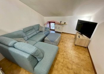 Three-room apartment Piazza Cavour, Casnate con Bernate - photo 13