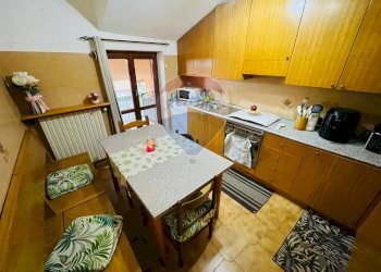 Three-room apartment Piazza Cavour, Casnate con Bernate - photo 25