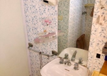 One-room apartment Via >Borgoratti, Genova - photo 18