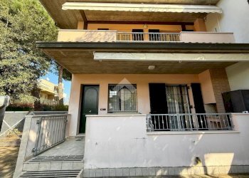 Four-room apartment Via Caduti per la Libertà, Cervia - photo 7