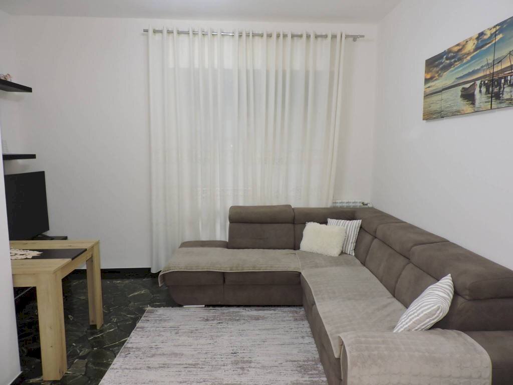 Salone - Four-room apartment via Palazzo della Fortezza, 2, Genova (neighborhood Sampierdarena) - photo 1