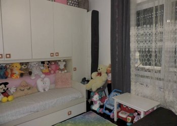 Camera da letto - Quadrilocale via Palazzo della Fortezza, 2, Genova (zona Sampierdarena) - foto 12
