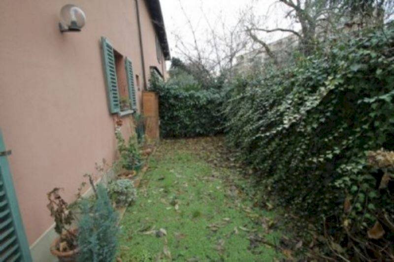 Trilocale via FOSSE ARDEATINE, Bologna (zona Mazzini) - foto 1