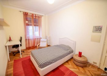 Camera da letto - Quadrilocale via Conte Verde, 8, Torino (zona Centro) - foto 7