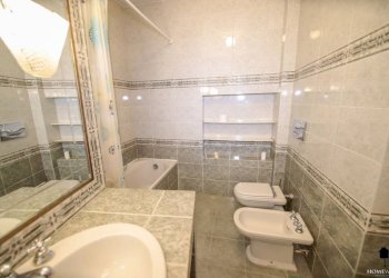 Bagno - Quadrilocale via Conte Verde, 8, Torino (zona Centro) - foto 25