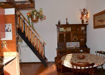 Sala da pranzo - Three-room apartment via Giangirone, 21, Roburent - photo 3