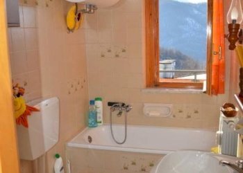 Bagno - Three-room apartment via Giangirone, 21, Roburent - photo 8