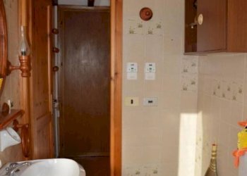 Bagno - Three-room apartment via Giangirone, 21, Roburent - photo 9