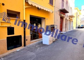 Zona - Attività Commerciale piazza della Repubblica, 61, Alcamo - foto 11
