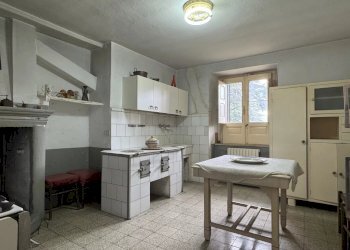 Appartamento Via della Repubblica, Santo Stefano di Rogliano - foto 5