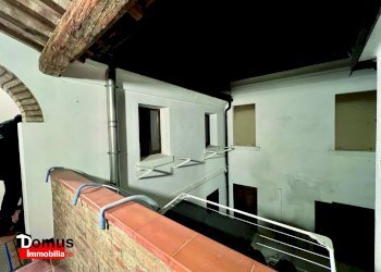 Bilocale Ferrara (zona Centro Storico) - foto 4